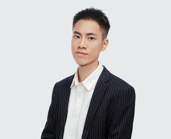 Louis 照片